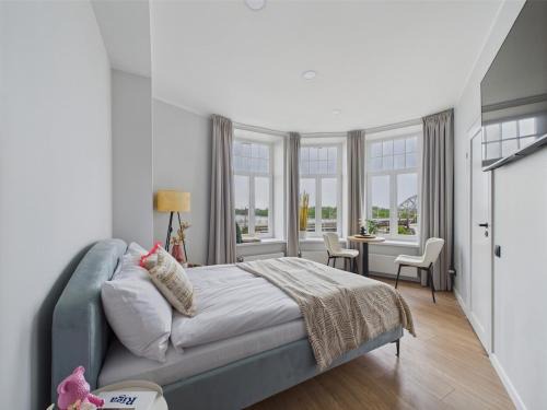 Old Town Apartment | Scenic Studio with River Views
