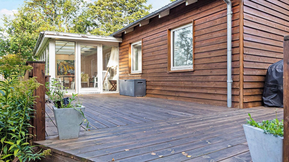 Hoeve Strand House | Scenic summer house 600 meters from sandy beach