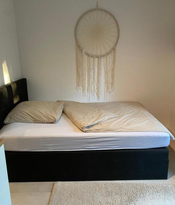 Goeppingen Apartment | Schöne moderne renovierte Einliegerwohnung mit Terrasse