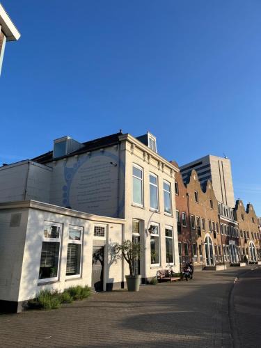 Schiedam Bed & Breakfast | Schie2Be