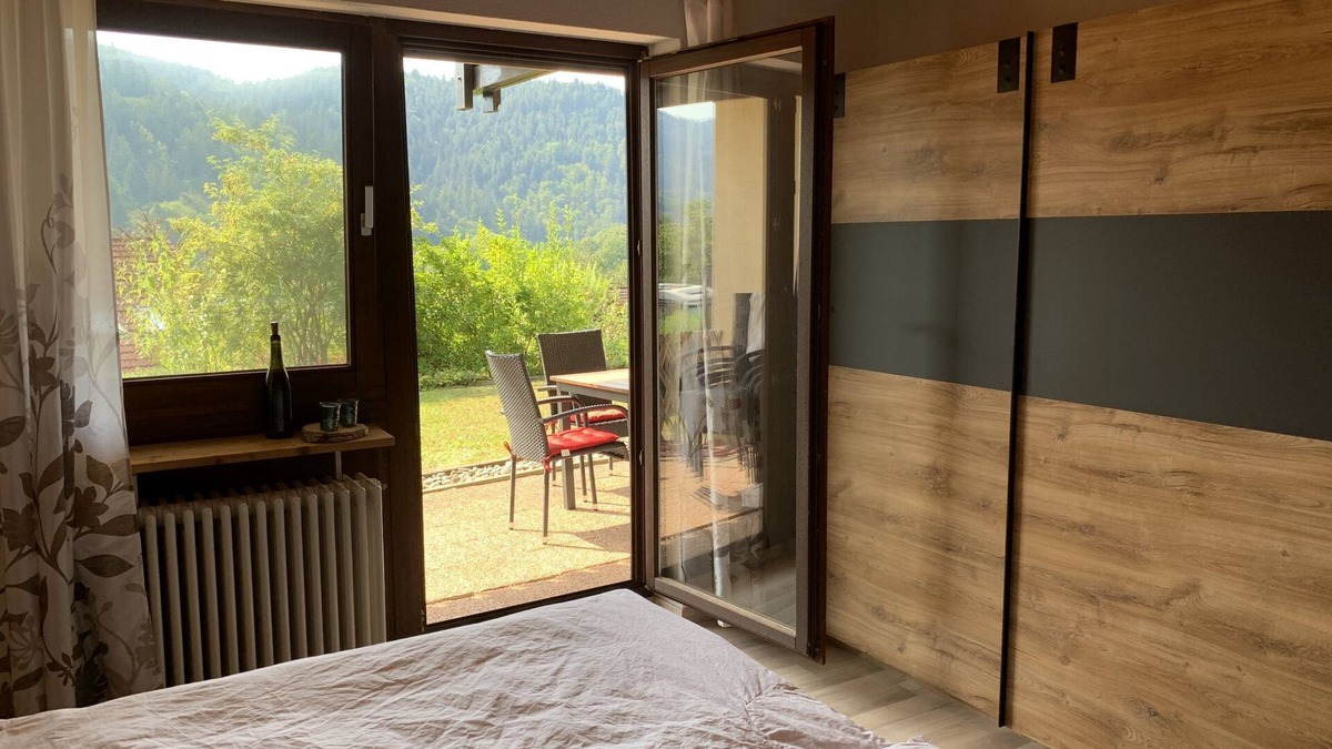 Scheuern Apartment | Schlossblickwohnung Schiel, 60sqm, terrace, 1 bedroom, max. 4 persons