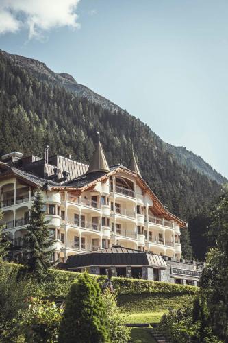 Ischgl Hotel | Schlosshotel Ischgl 5-Sterne Superior