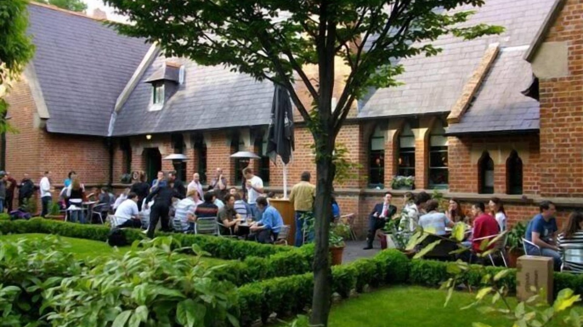 Ballsbridge Hotel | Schoolhouse Hotel