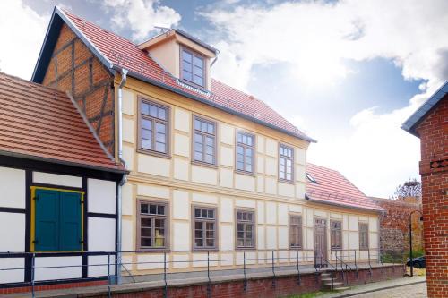 Tangermuende House | Schrot-Kontor