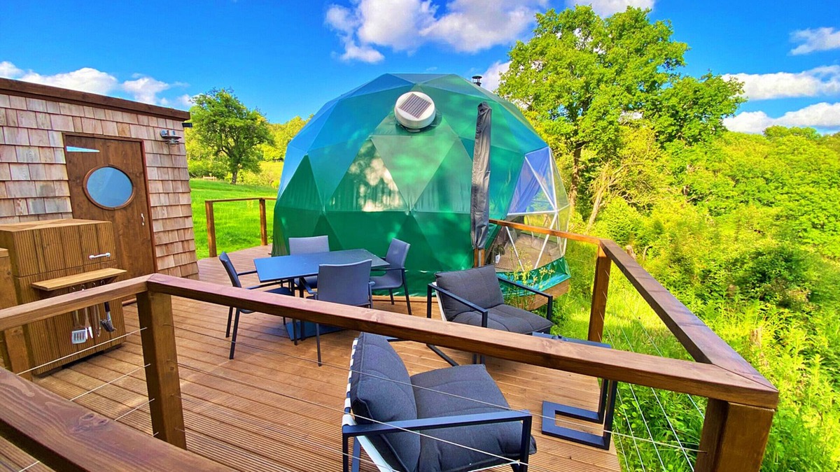 Chiddingstone Hoath Ski Chalet | Scotney Luxury Dome
