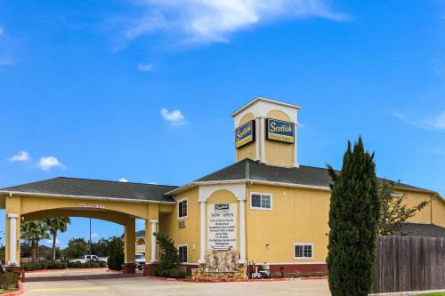 Baytown Hotel | Scottish Inn and Suites Baytown