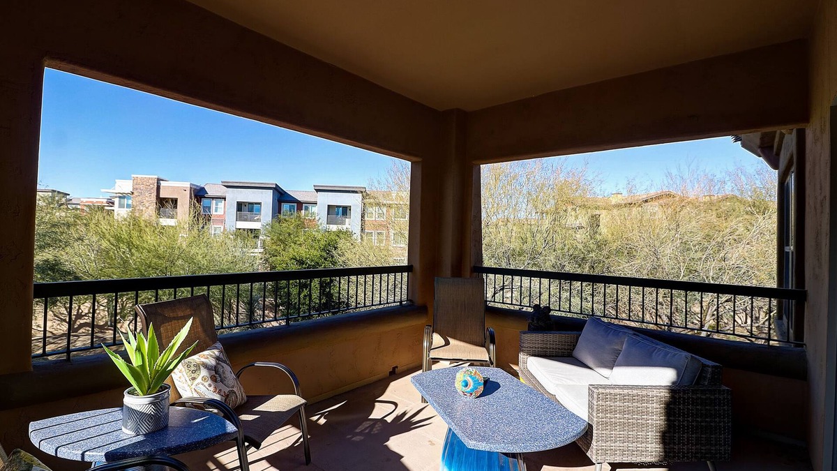 North Scottsdale Condo | Scottsdale Condo, North Scottsdale, in The Village at Grayhawk