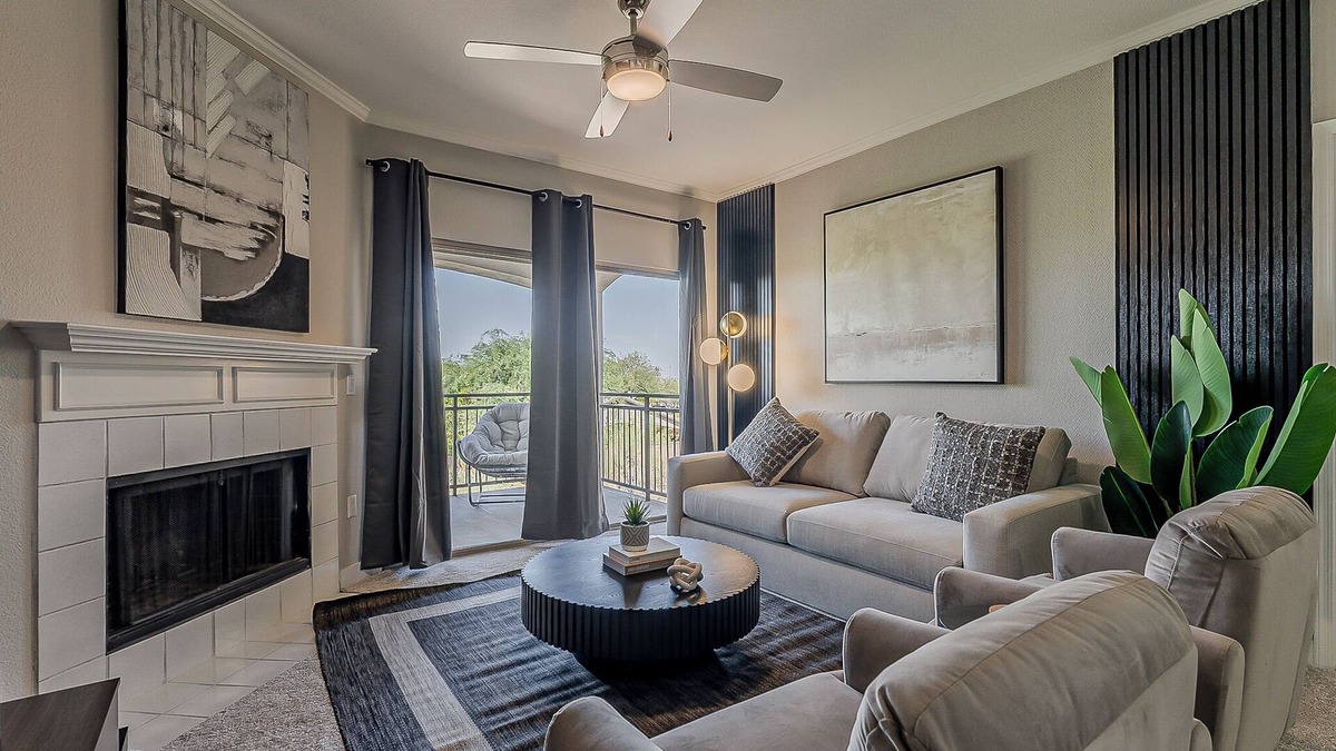 North Scottsdale Apartment | Scottsdale Getaway 2BR/2BA Pool Gym Free Parking