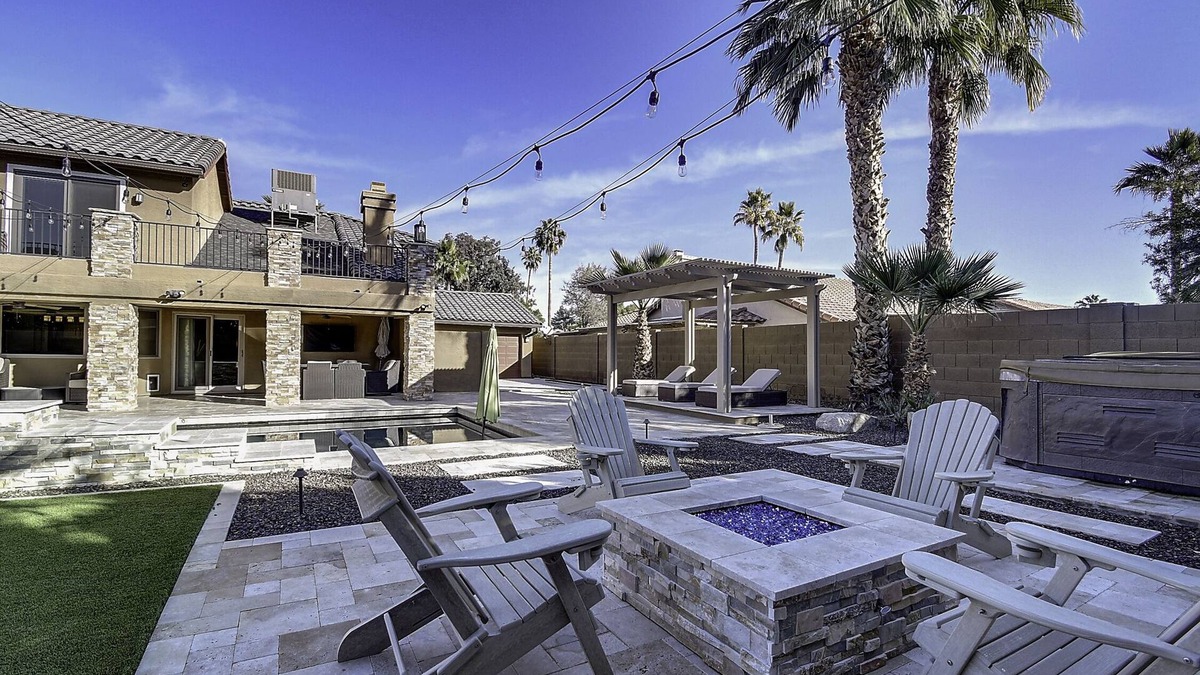 Sunset Ridge House | Scottsdale Kierland Compound w/Large Hot Tub!