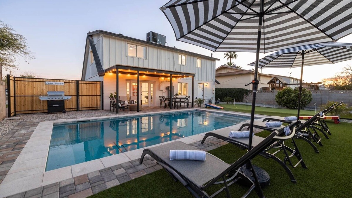 Park Scottsdale Four House | Scottsdale Valley Vista 4 Bedroom Home by RedAwning