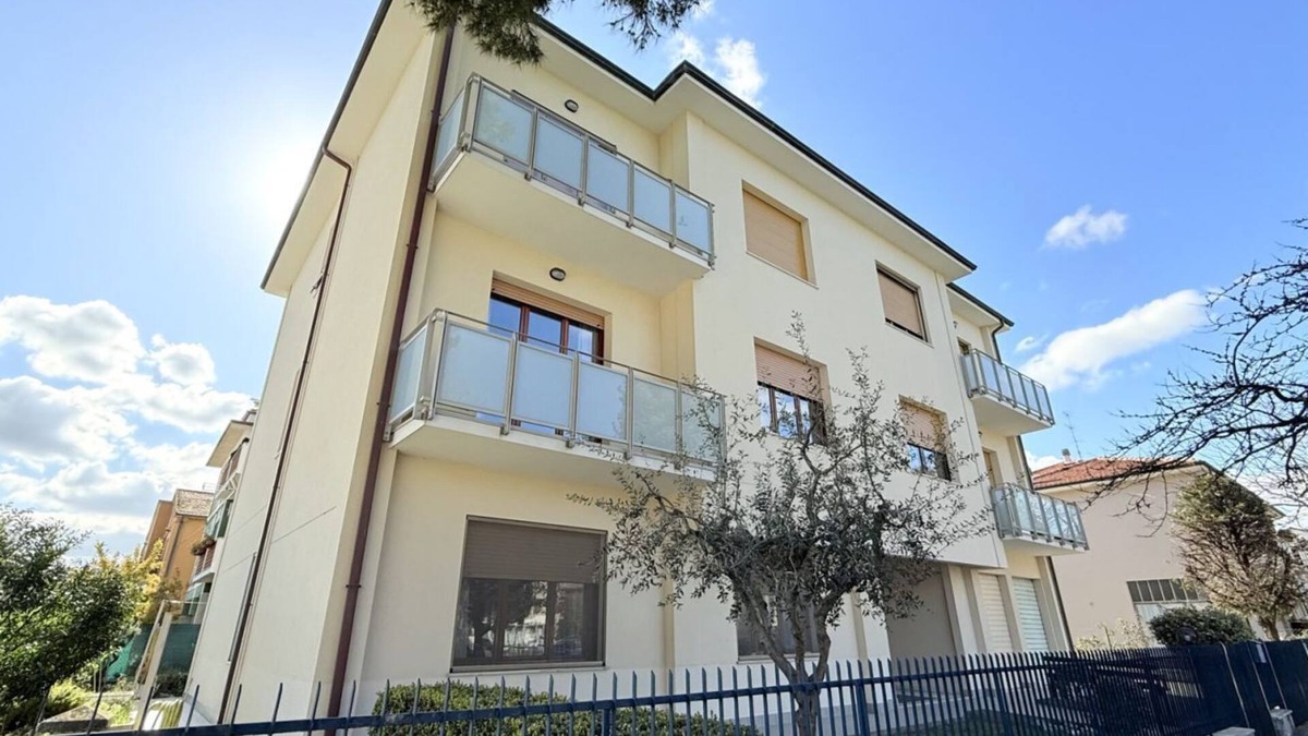 Senigallia Apartment | SE133 - Senigallia, comfortable three-room apartment a few minutes from the beac