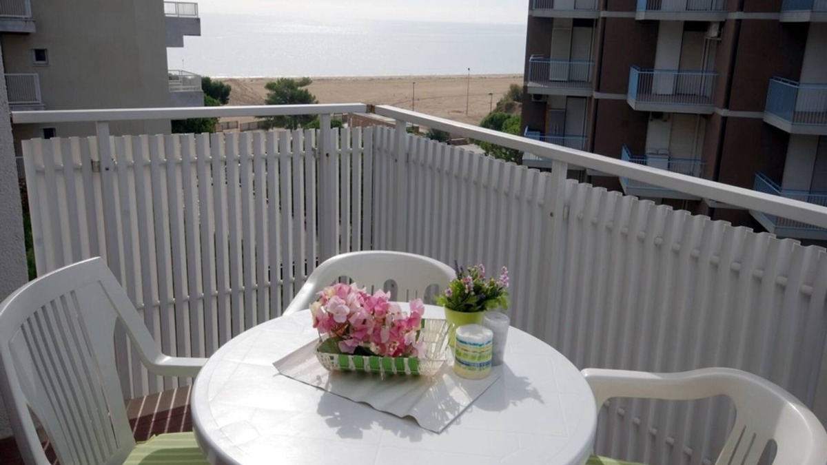 Lignano Sabbiadoro Apartment | Sea breeze retreat by Beahost Rentals