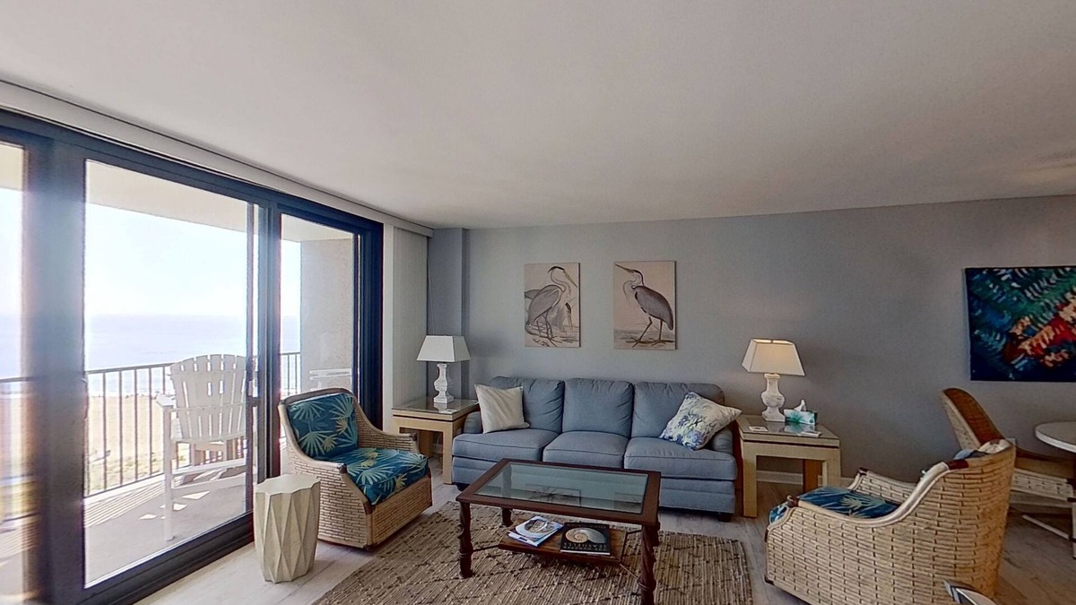 Bethany Beach Condo | Sea Colony 8th floor condo with pools, tennis/pickle ball courts, fitness center