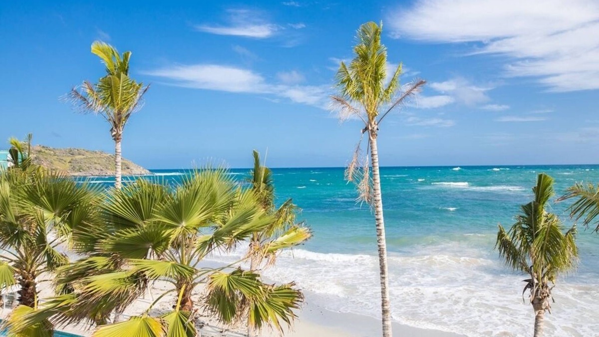 Oyster Pond Villa | ☀️👙Sea Fan - Exquisite Coral Beach Club Villa - With Views from Each Bedroom