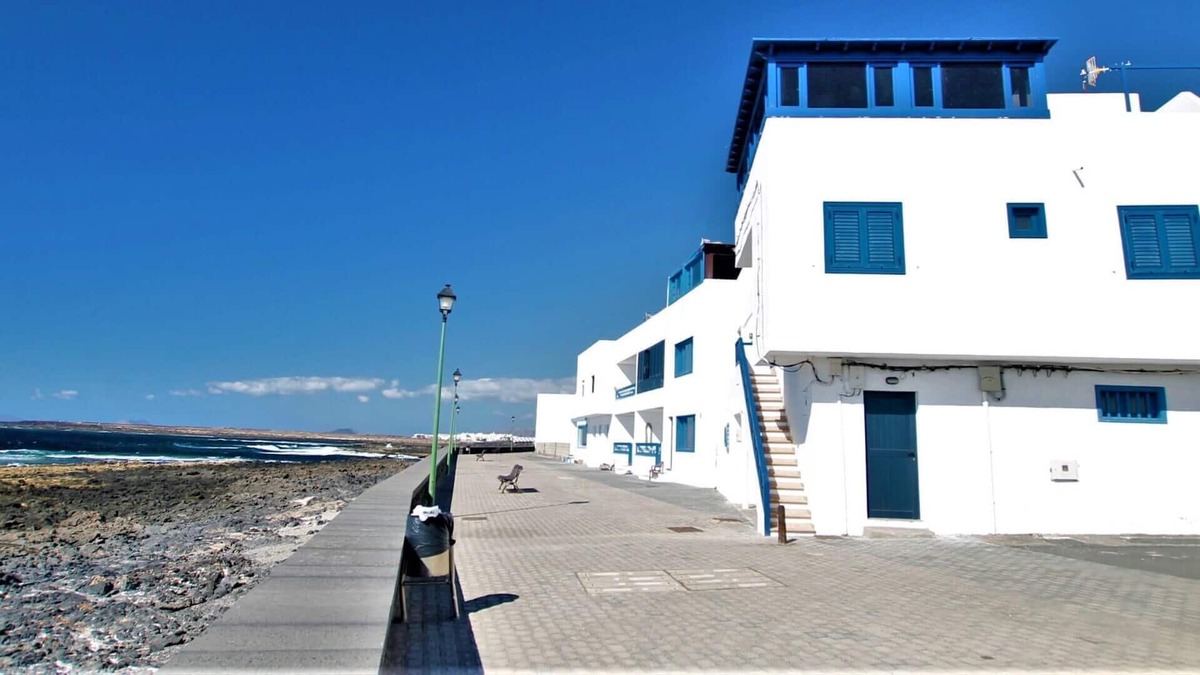 La Santa Apartment | Sea Front Casa Blas - Three Bedroom Apartment, Sleeps 5