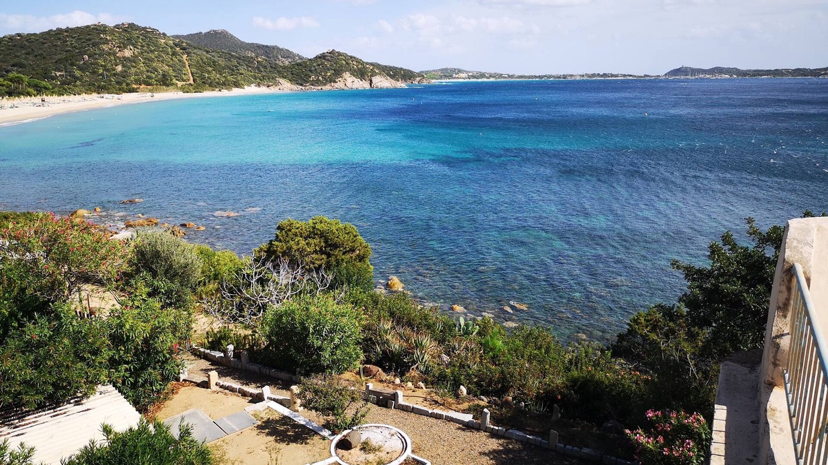 Villaggio Mandorli House | SEA FRONT VILLINO (30 m. from the sea)IUN R3735. property name VILLINO 2