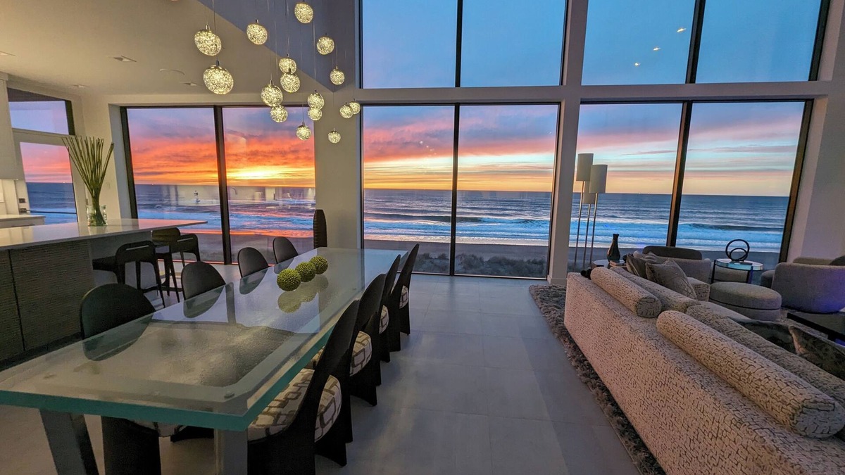 Gleneden Beach House | Sea Glass Oregon Villa - 360 degree Ocean Views