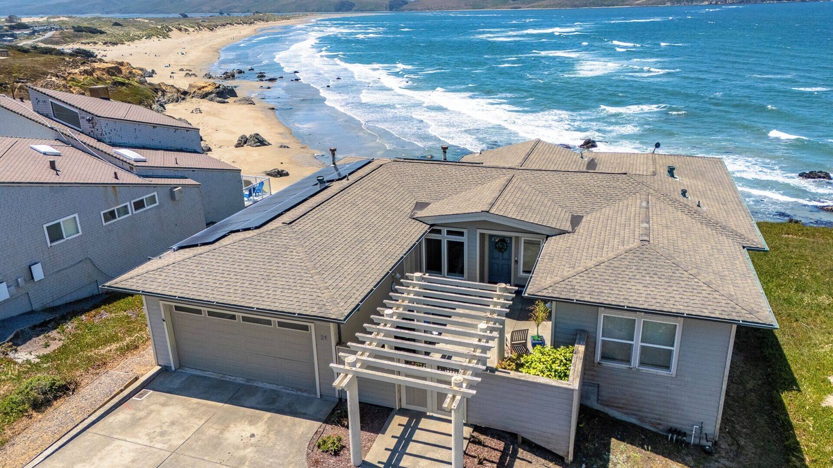 Dillon Beach House | Sea Glass~PERFECT Bluff Home!The Sunsets Come to You! Rave Reviews!Solar/HtTb