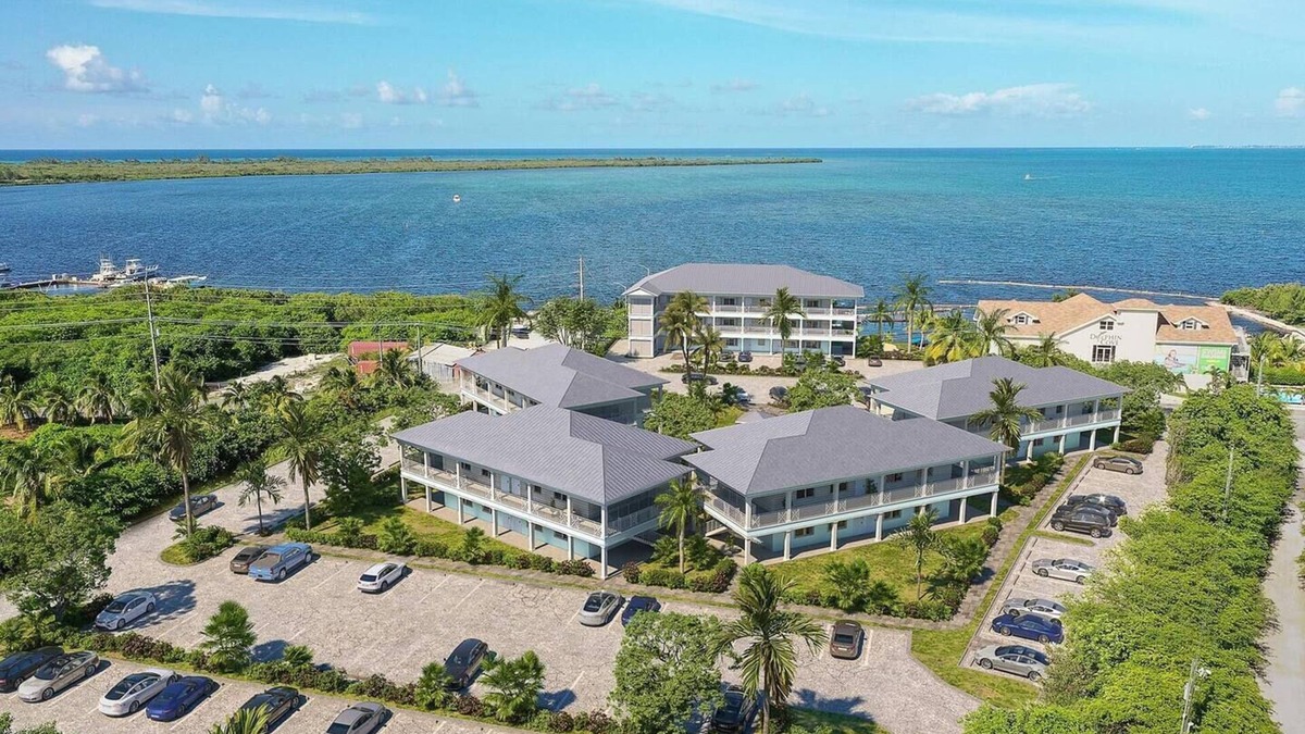 West Bay Apartment | Sea Mist 308 Stunning views of North Sound in West Bay close to attractions.