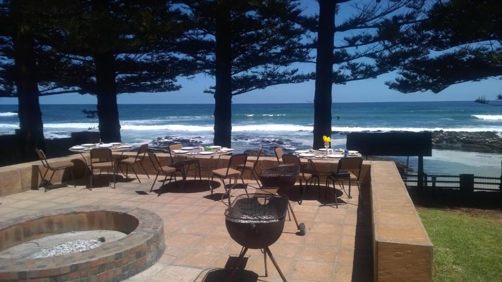 Kini Bay House | Sea Otters Lodge