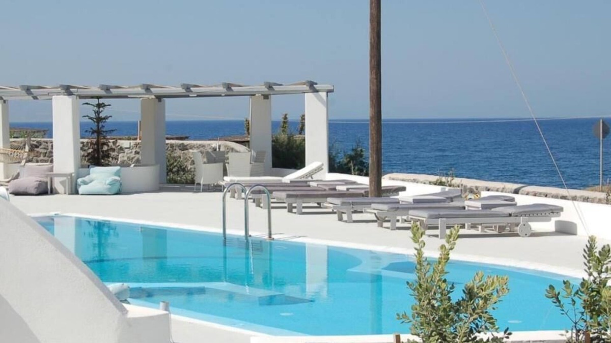 Kamari Hotel | Sea paradise villas