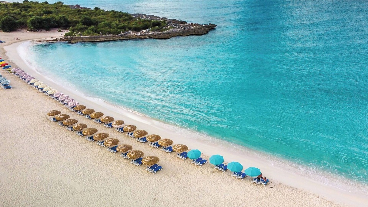 Maho Hotel | Sea, Sand & Strolls – Marina Plaza Just Steps from You