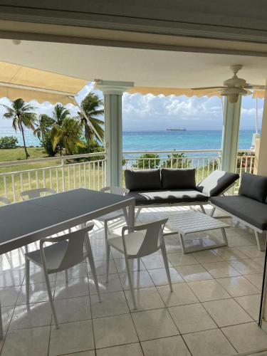 Bas du Fort House | Sea Side