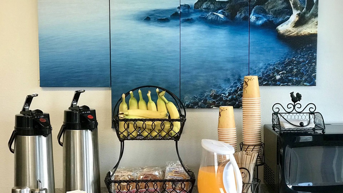Des Moines Hotel | Sea-Tac Airport Value Inn