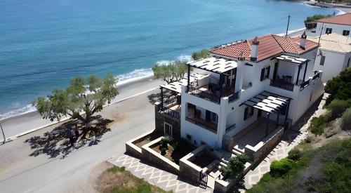 Agia Pelagia Apartment | Sea Urchin Apartment Neos Kosmos
