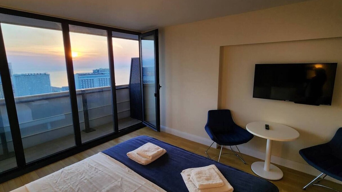 New Boulevard Apartment | Sea view, 38 floornn