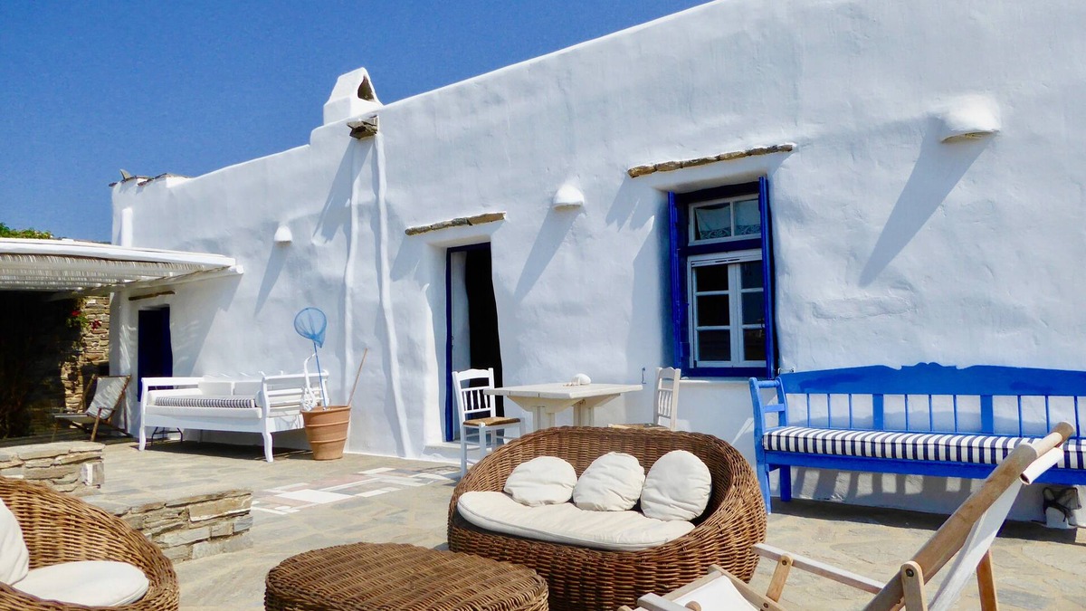 Krotiri House | Sea view and beautiful terrace! Large house completely renovated