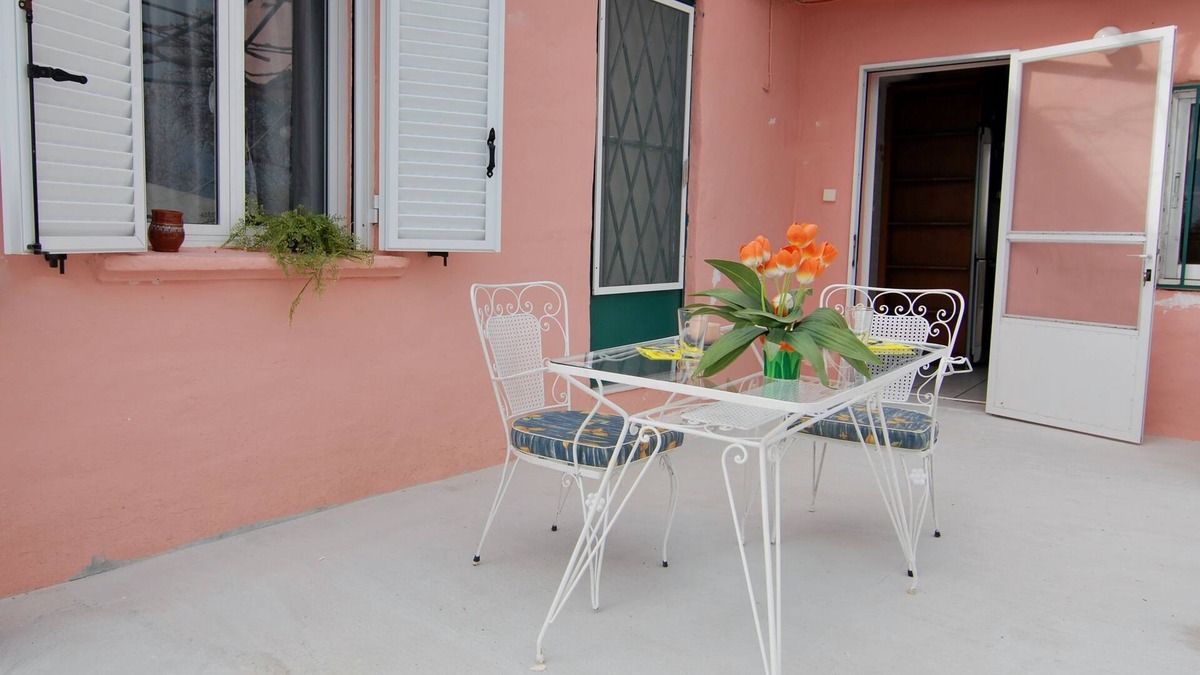 Eleios-Pronnoi Cottage | Sea-view cottage in Mavrata village close to Katelios & sandy beaches