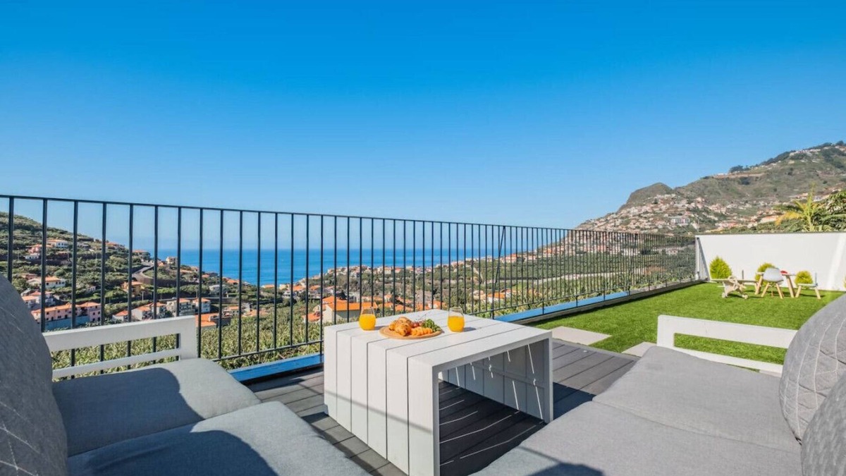Camara de Lobos Villa | Sea View | Kids Area | BBQ | Laundry