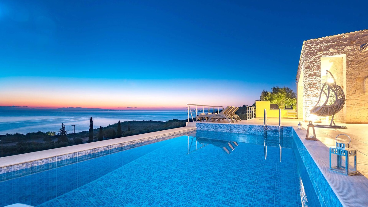 Skinaria Villa | Sea View Nisaki Villa with private pool!