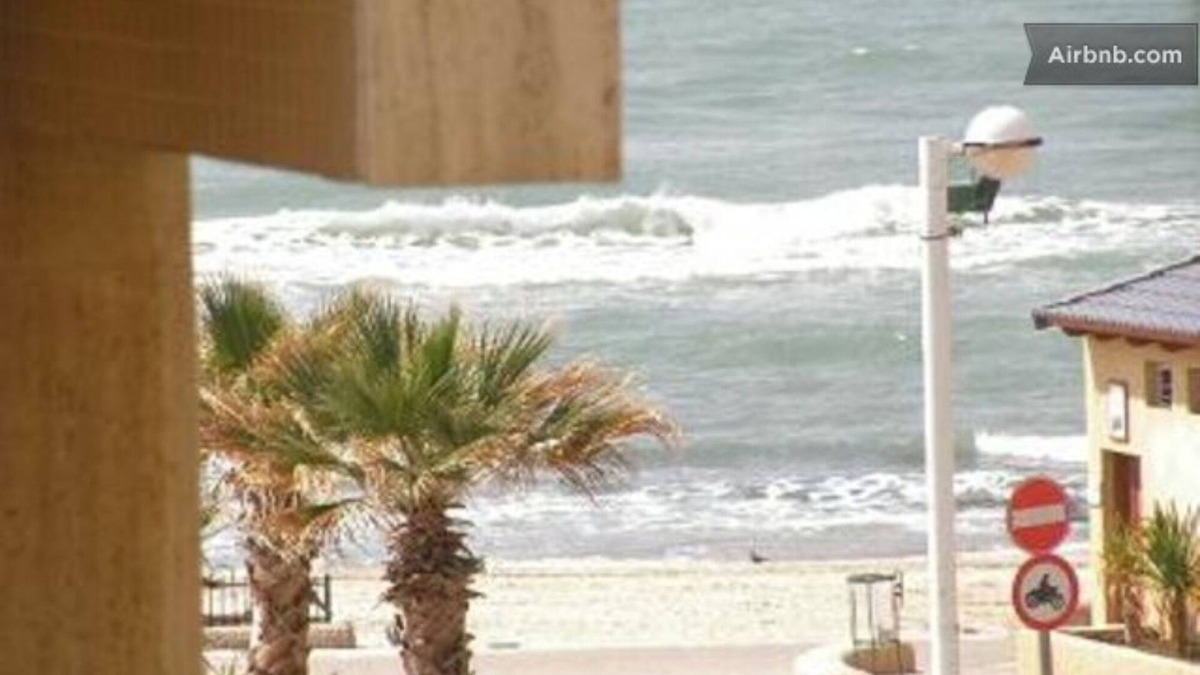 Old North Apartment | SEA-VIEW! ONLY 100 METERS TO METZIZIM bEACH and HILTON BEACHES