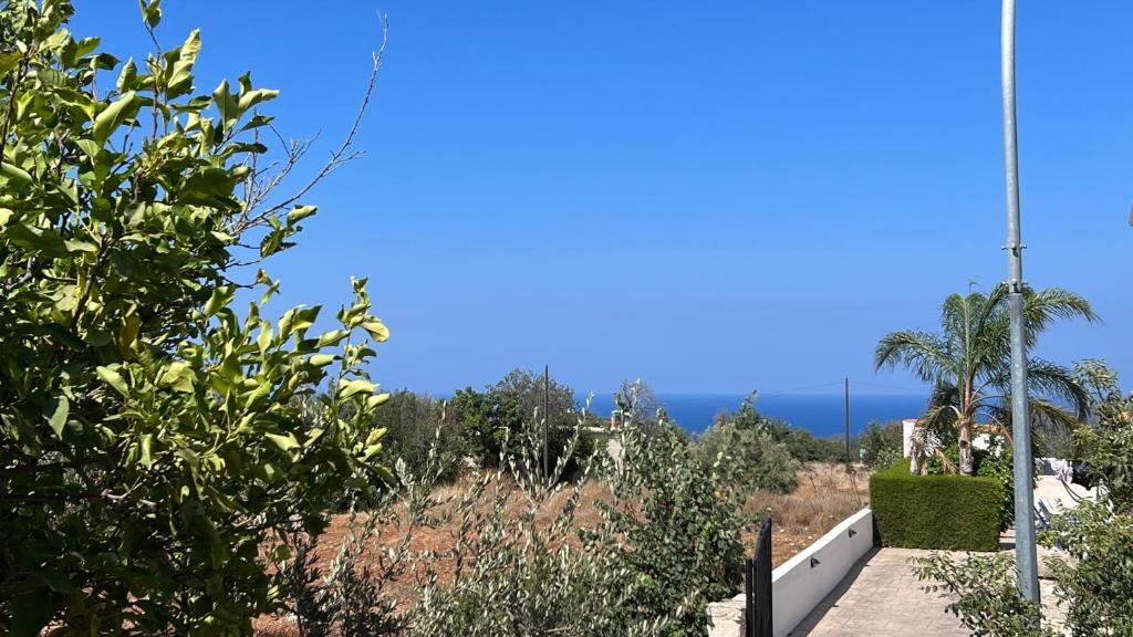 Latchi House | Sea-View Stone House Neo Chorio
