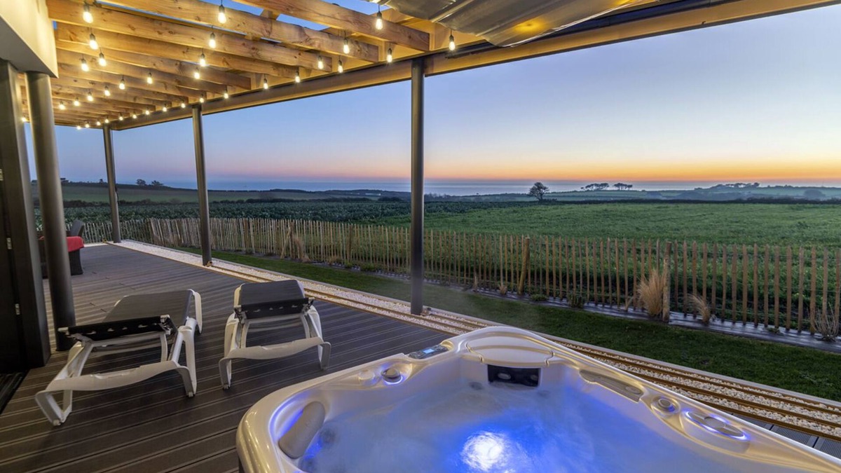 Plougonvelin Villa | Sea view villa with private spa