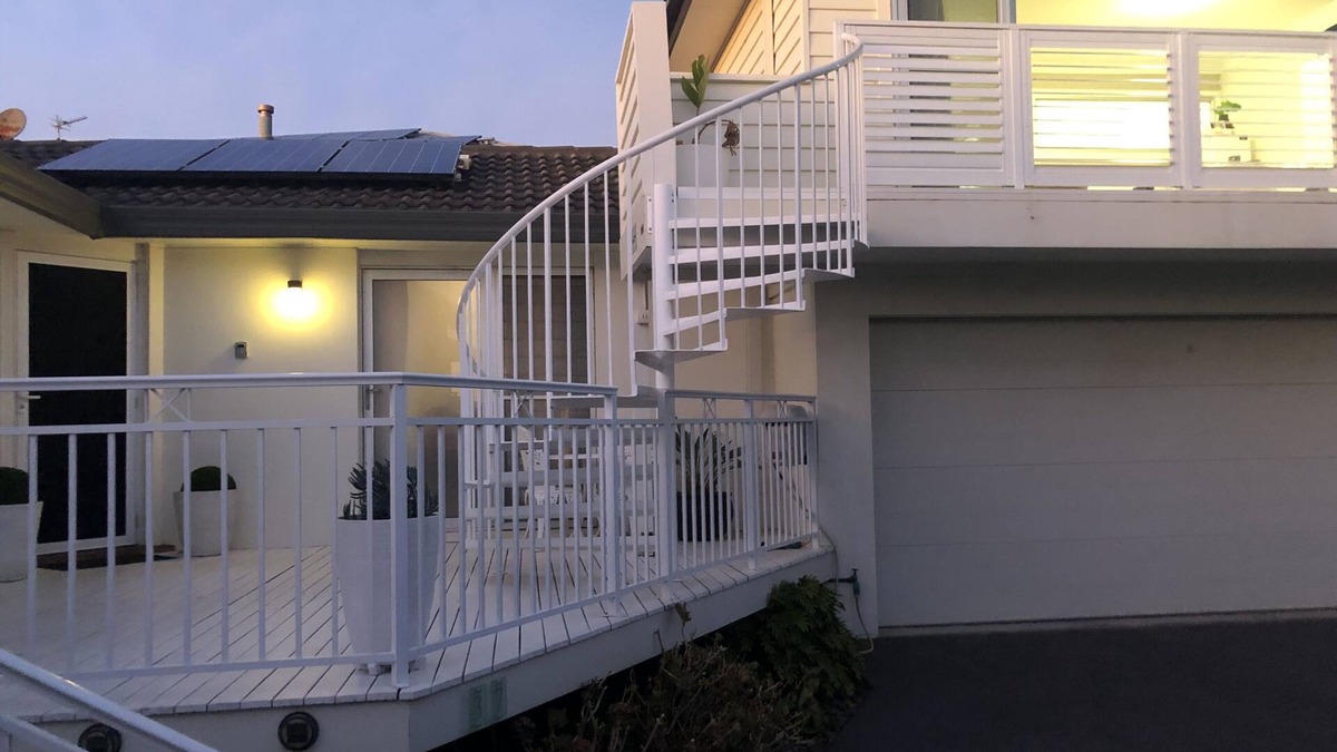 Kiama Apartment | Sea View-Waterfront @Little Blowhole on the Coastal Walk