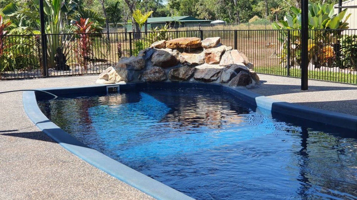 Dundee Beach House | Seabreeze @ Dundee Beach with large inground pool
