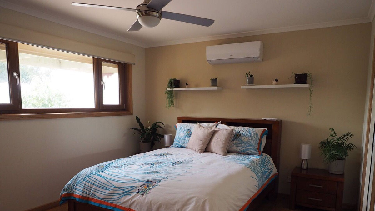 Indented Head Bed & Breakfast | Seabreeze Gardens - nearby Wineries and Golf Course 🍷⛳