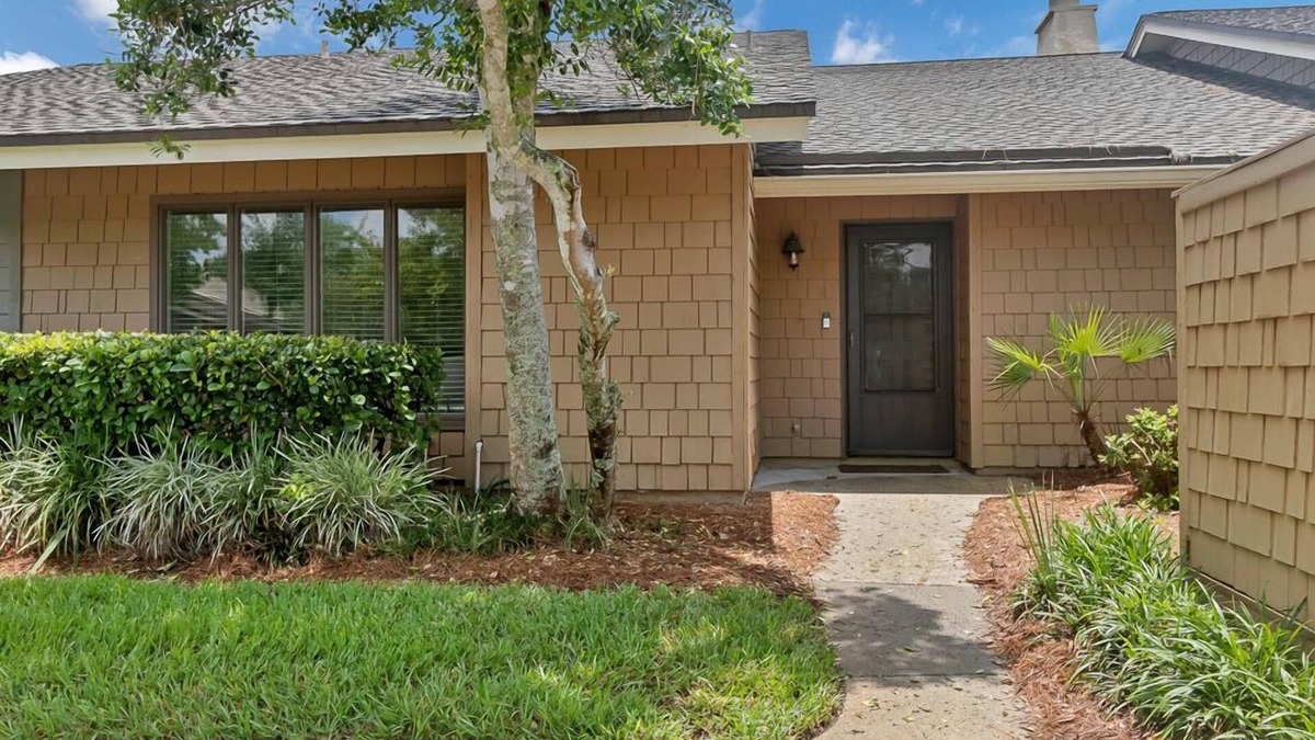 Sawgrass Condo | Seaclusion - Spacious condo w/lanai & pool