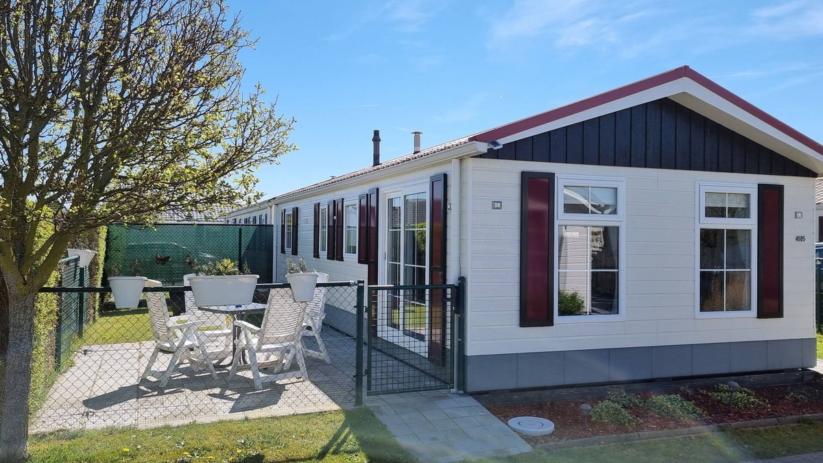Blankenberge Ski Chalet | Seacottage Brugge - only 2 minutes from the beach