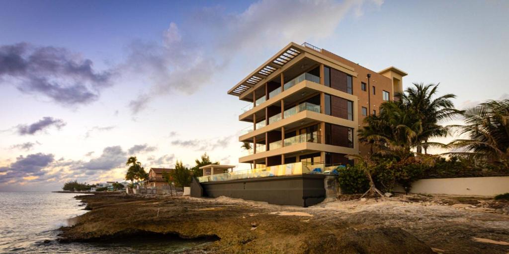 Northwest Point Apartment | SeaDreams Boutique Oceanfront Condos by Grand Cayman Villas & Condos