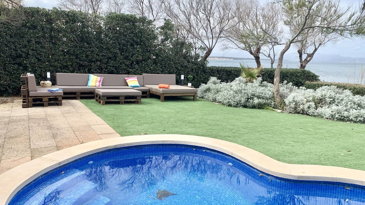 Urbanizacion S'Estanyol House | SEAFRONT VILLA. SUNNY AND COZY