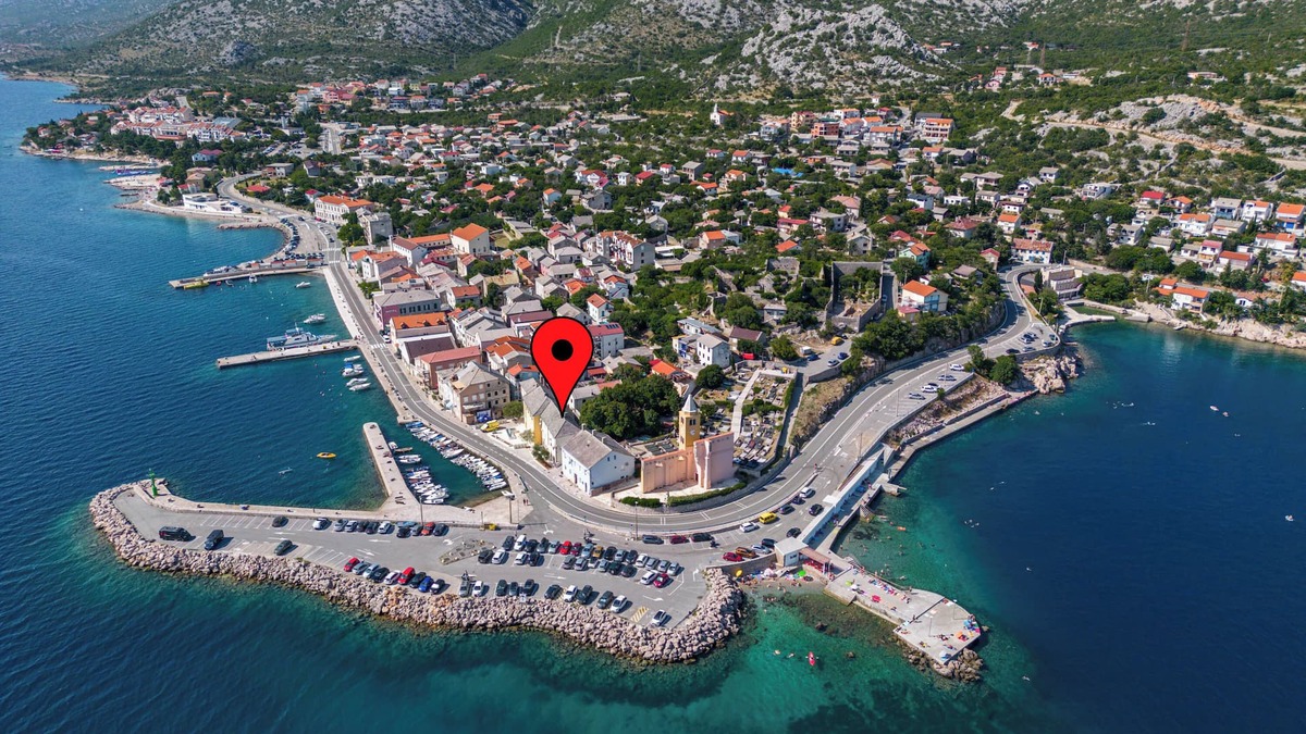 Karlobag Apartment | Seafront Apartment Sanja, Karlobag, Croatia