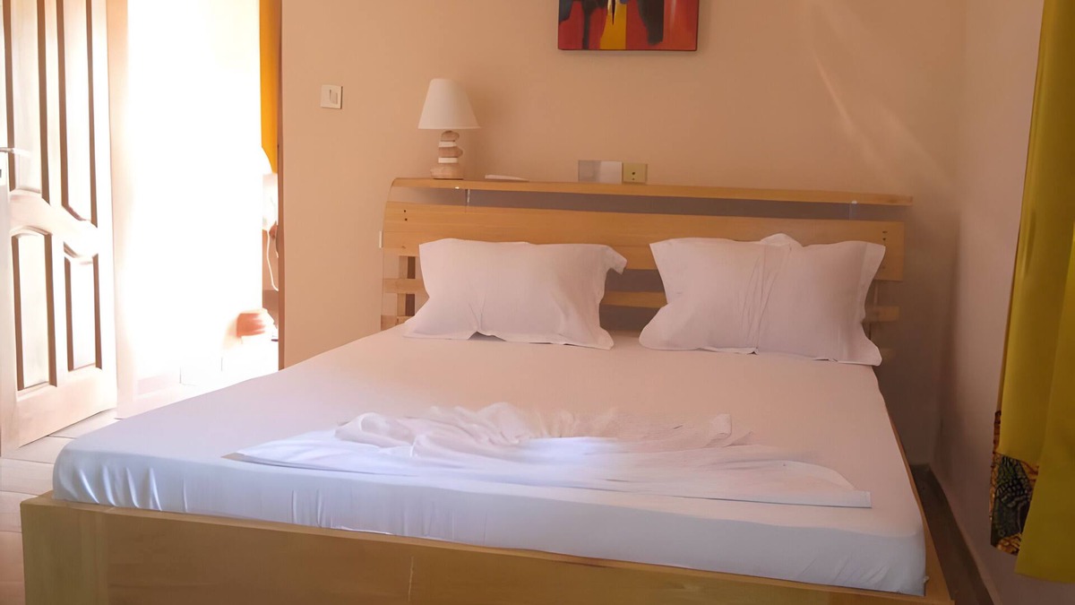 Kribi Apartment | Seafront apartment, Wi-Fi, Air-conditioning, Sea view.