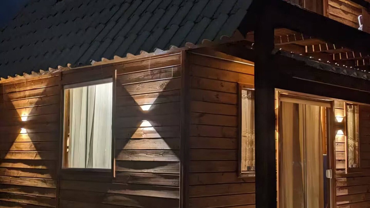 Penha Cottage | Seafront cabin in a private area of 1200 m2