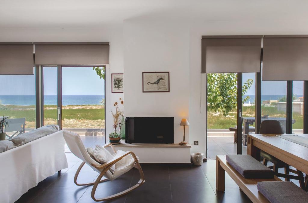 Stavromenos Villa | Seafront Villa Blue Agave