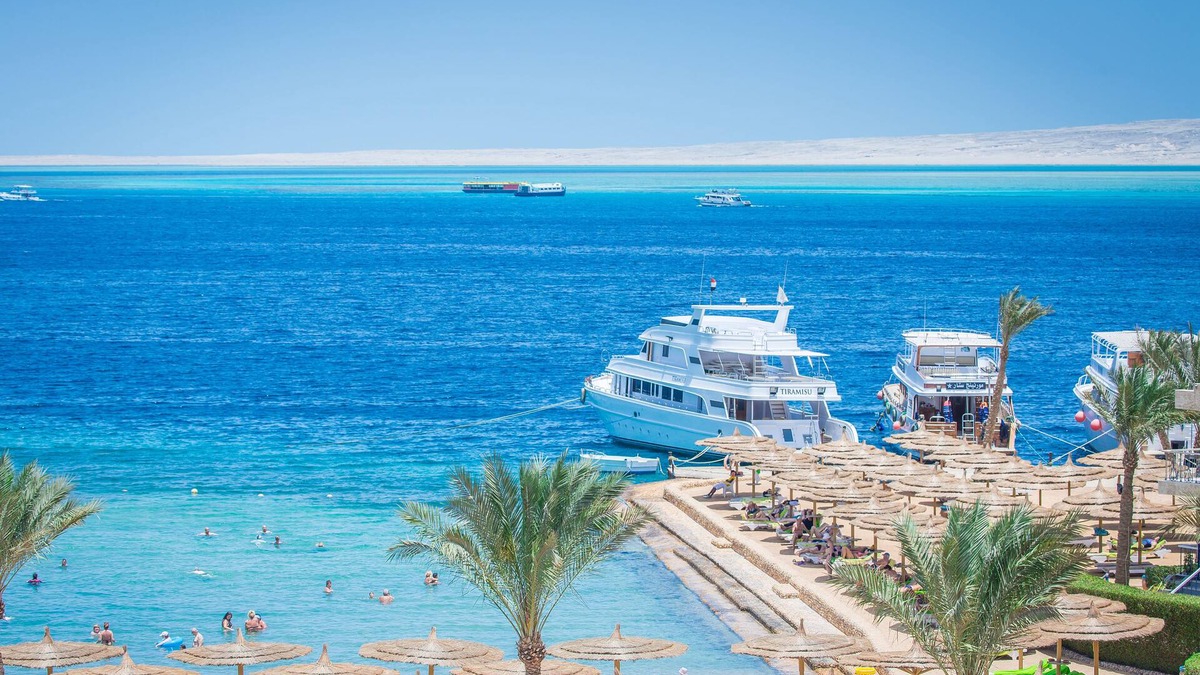Sakkala Resort | Seagull Beach Resort Families & Couples Only - All Inclusive