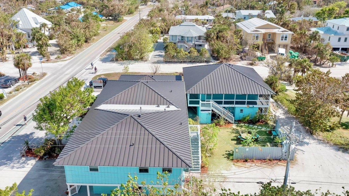 Sanibel Apartment | Seahorse Suites #4. A Perfect Beach Getaway!